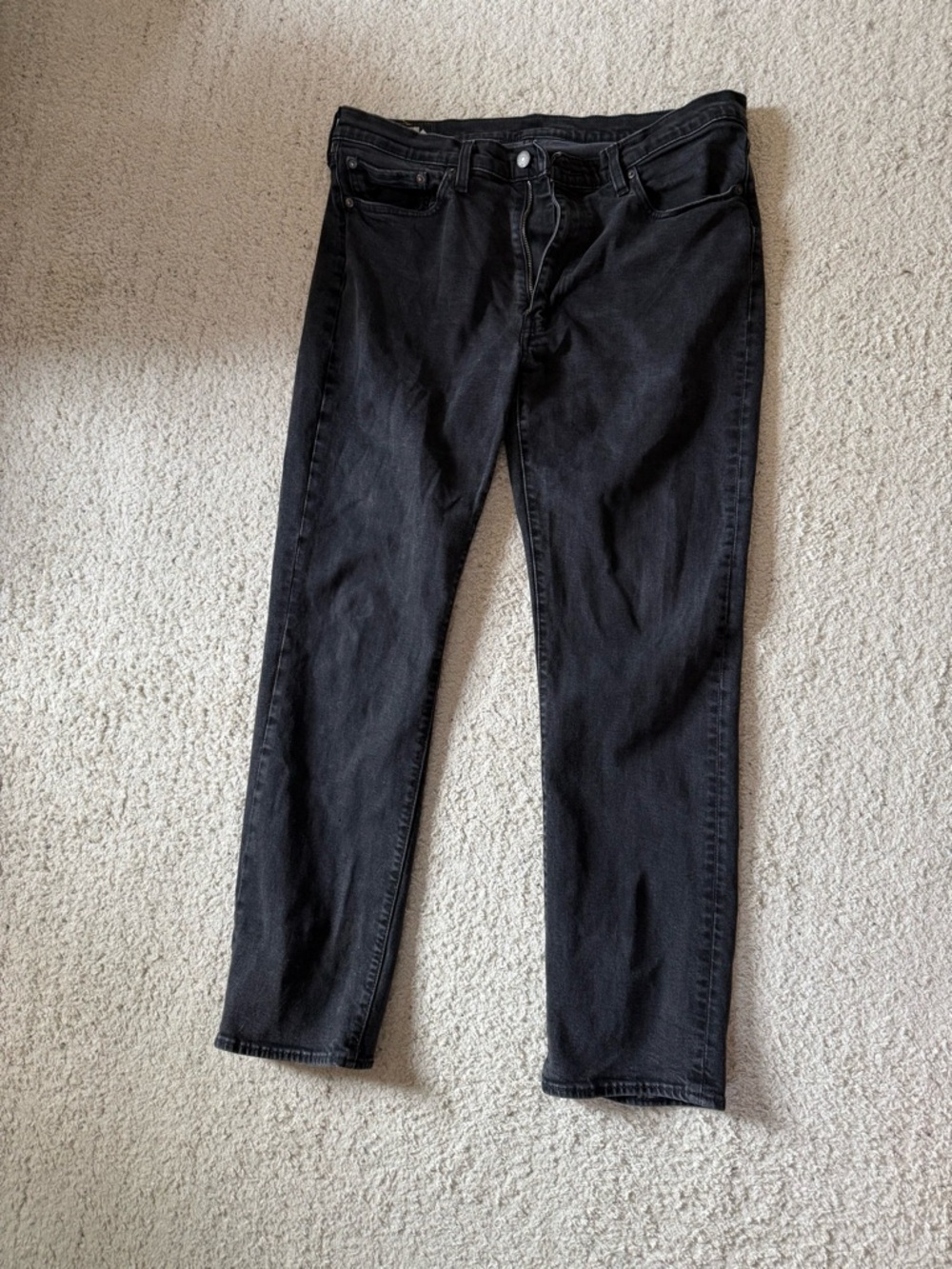Levi's Men Straight Black Jeans